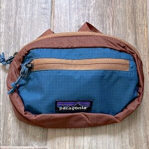 Patagonia Ultralight Black Hole Mini Hip Pack 1L